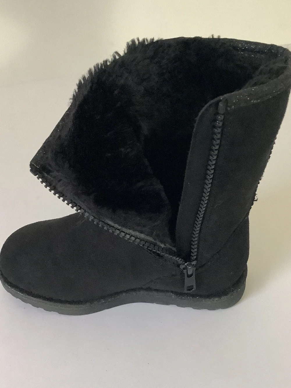 Jumping Beans Black Cozy Zip-Up Winter Boots for Toddlers
